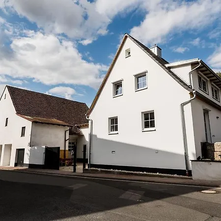 Rosenchalet Feriehus *