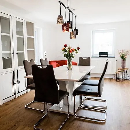 Rosenchalet Ferienhaus